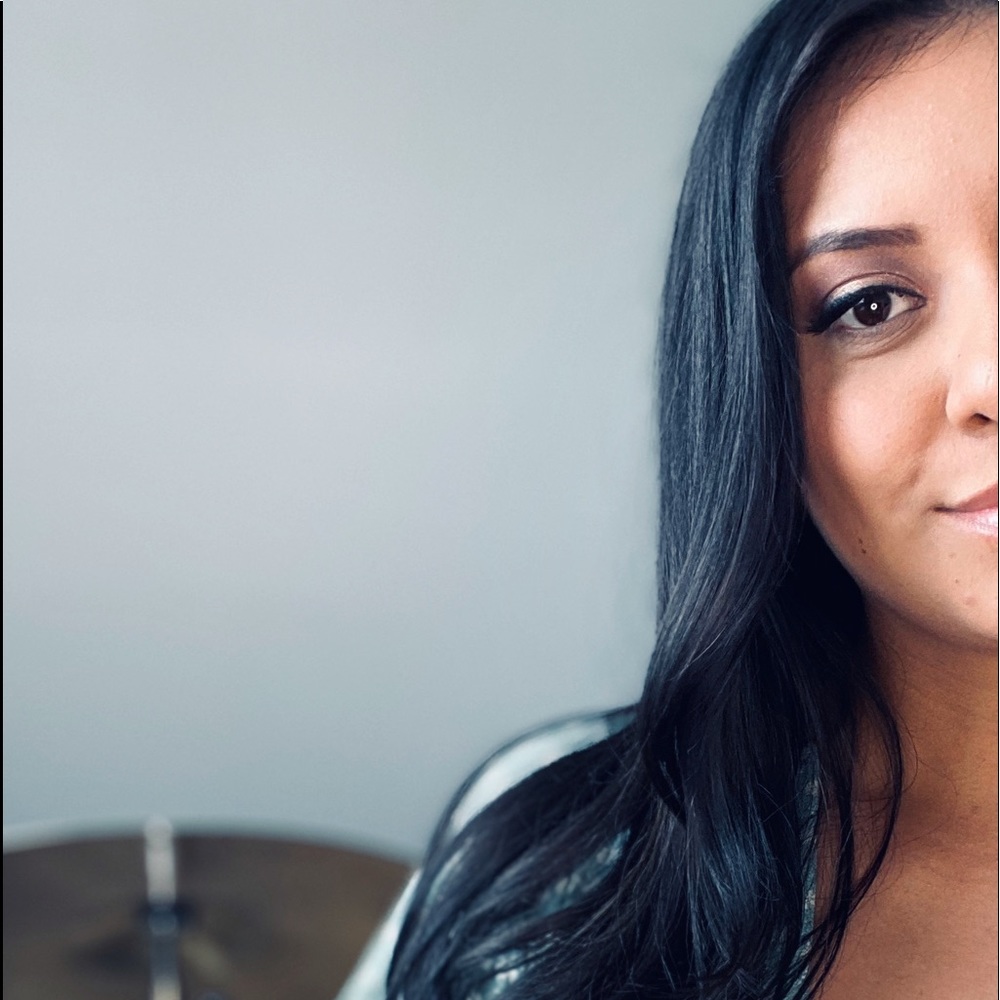 Meet your Posher, Lorena